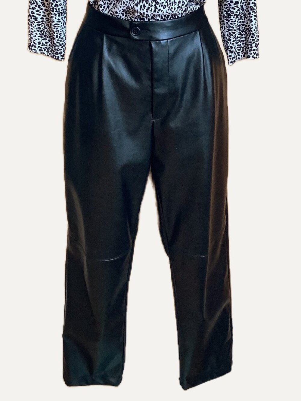 Halston Heritage High Rise Faux Leather Straight Leg Pants Black Pleated M